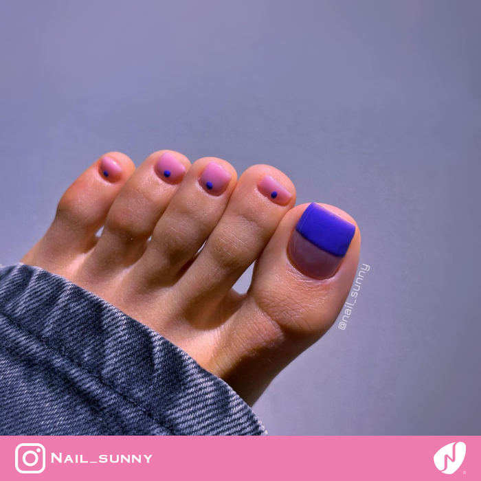 Color Blocking Nail Art on Toes